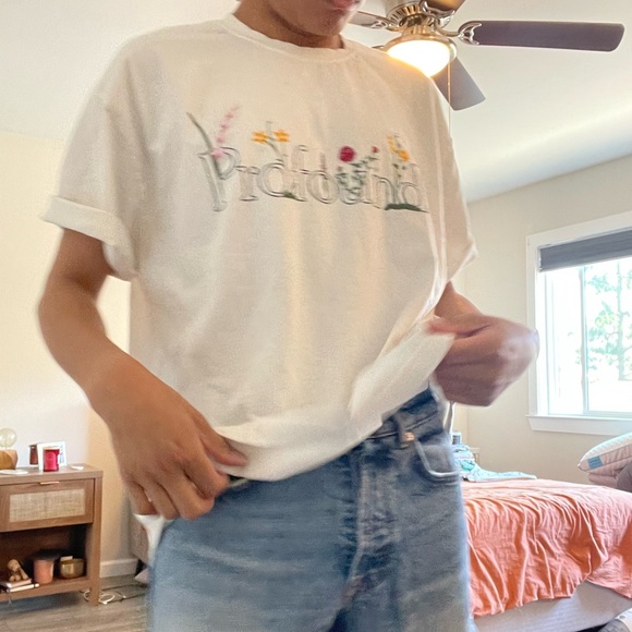 Profound Heavyweight Embroidered Graphic Tee (M) - Picture 1 of 6